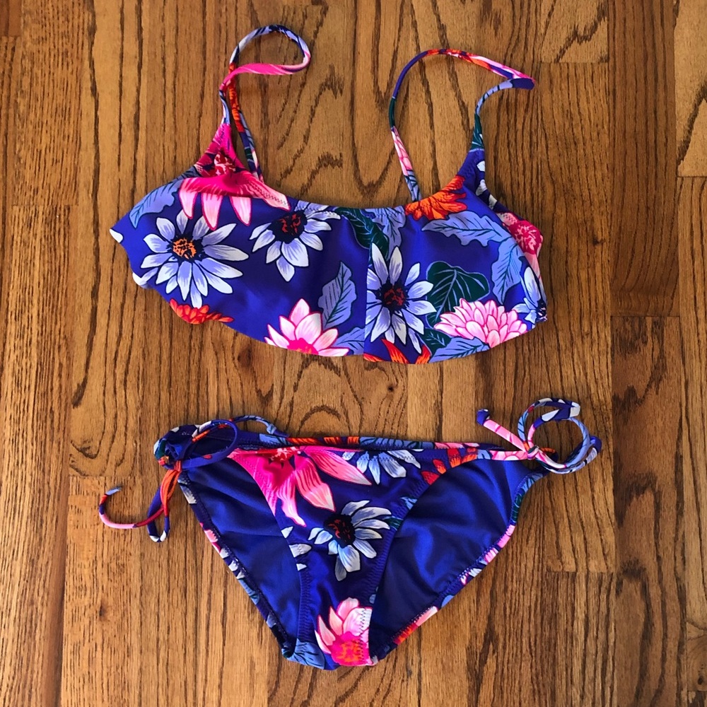 Floral bikini